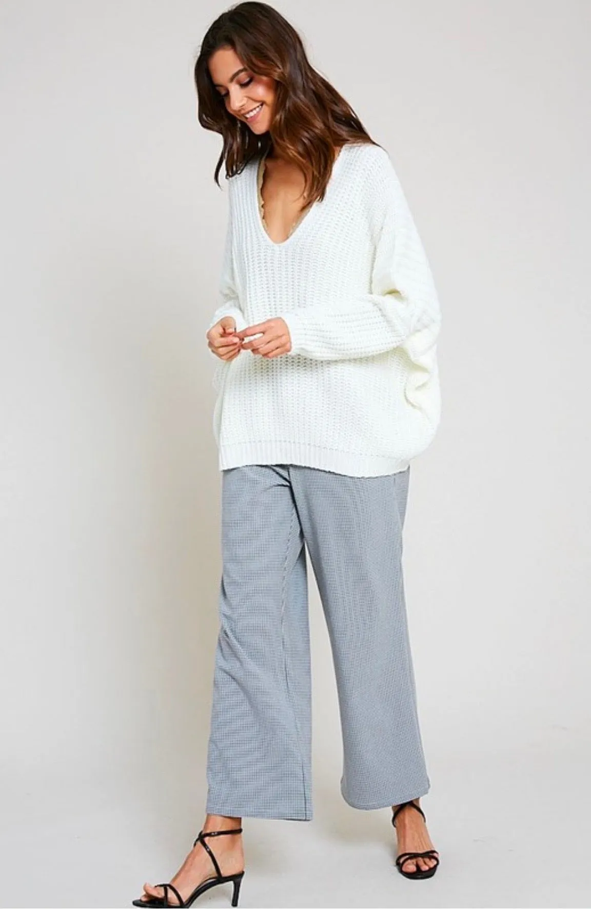 Eight Letters V-Neck Oversized Knit Sweater in Cream