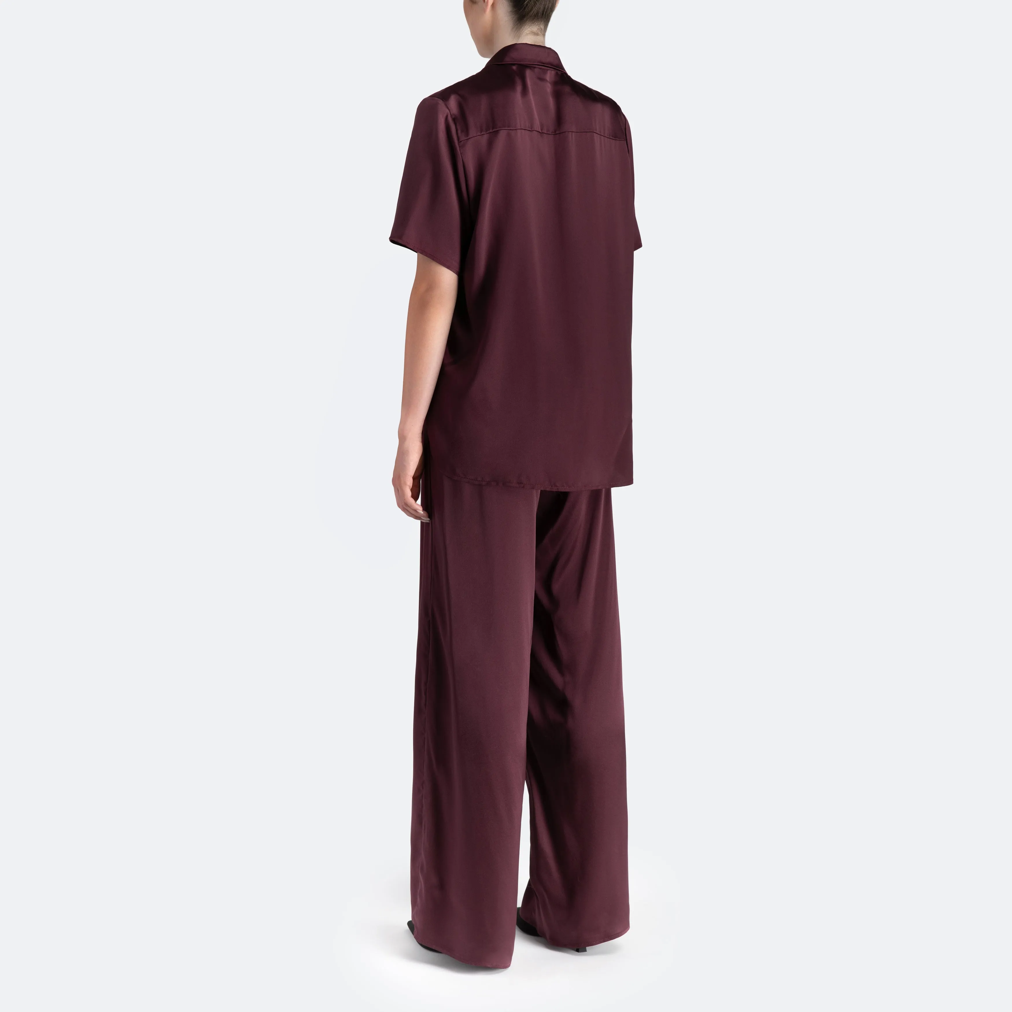 Studio Essential - Short Sleeve Blouse - Pinot